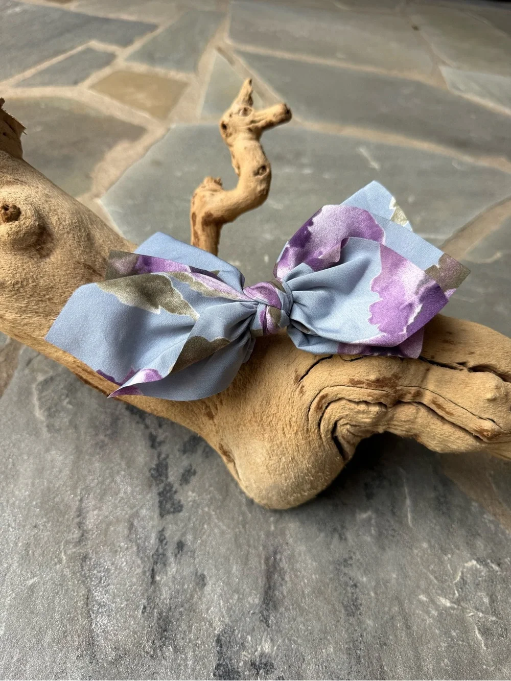 New🌟Anthropologie-Satin Floral Bow Hair Clip - Light Blue & Purple